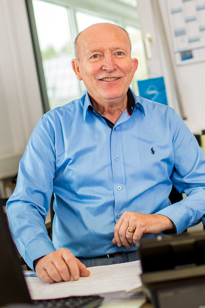 Richard Schmidt – Einkauf, Verkauf und Disposition Richard Schmidt – Einkauf, Verkauf und Disposition